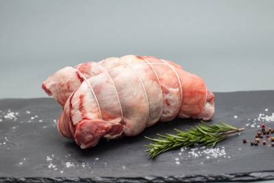 Rolled lamb shoulder roasting joint